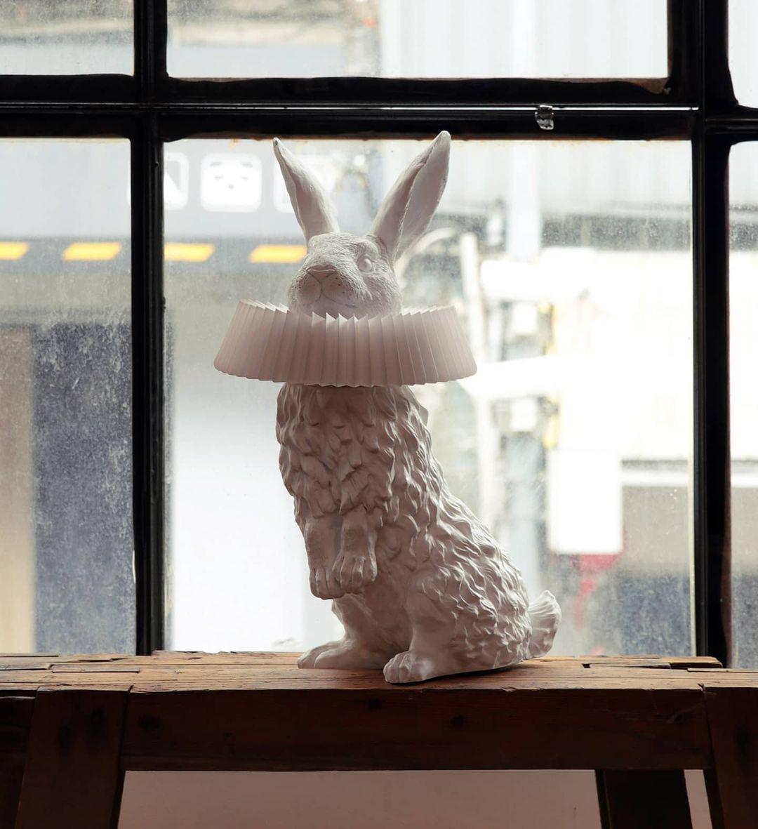 Rabbit X Bordslampa