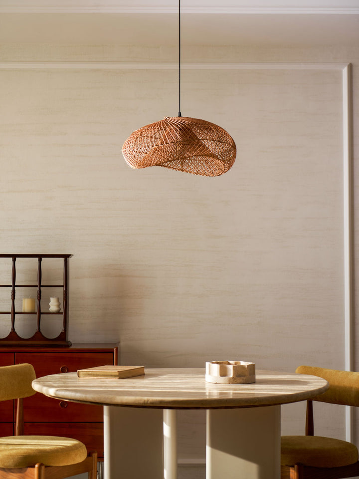 Rattan Wave Pendellampa