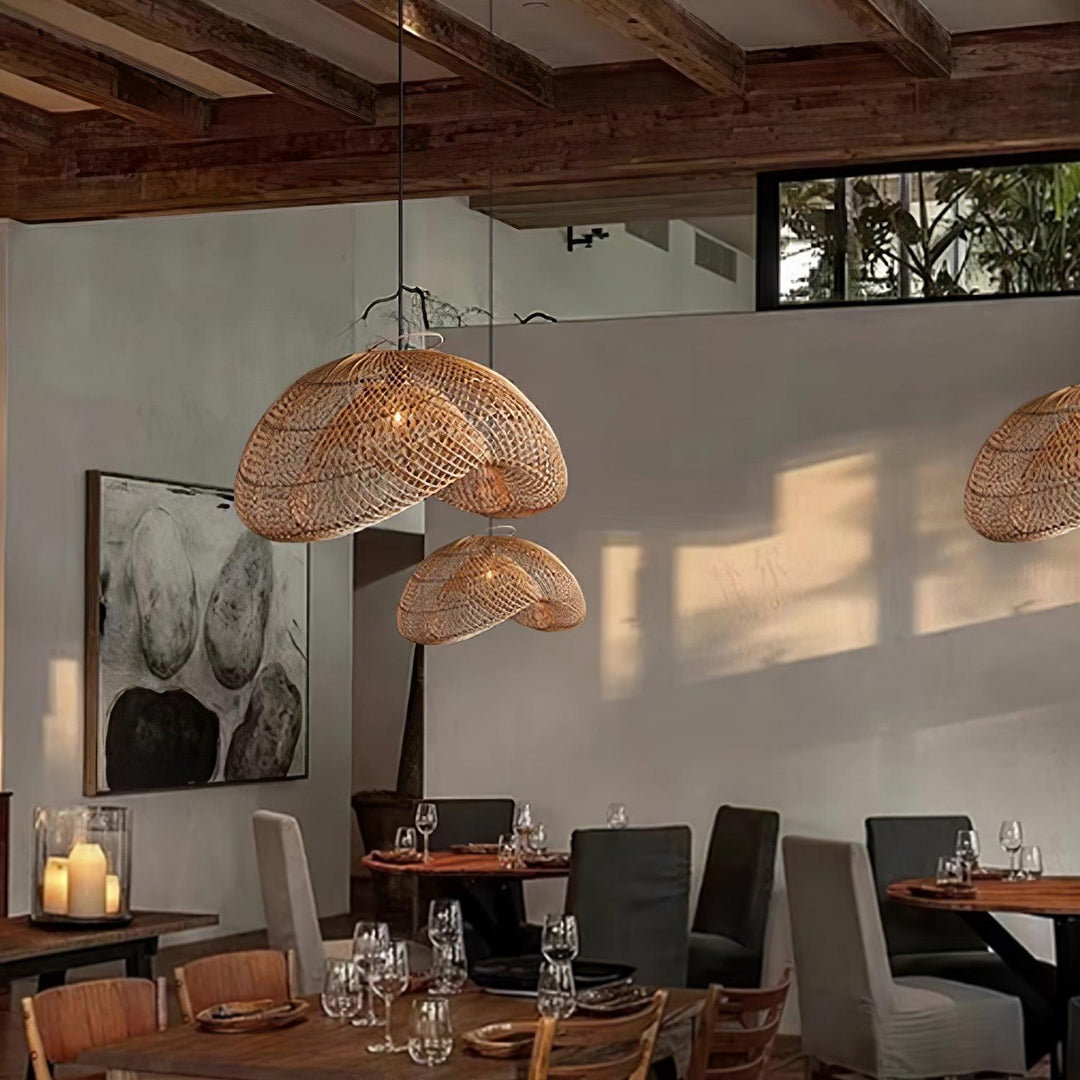 Rattan Wave Pendellampa