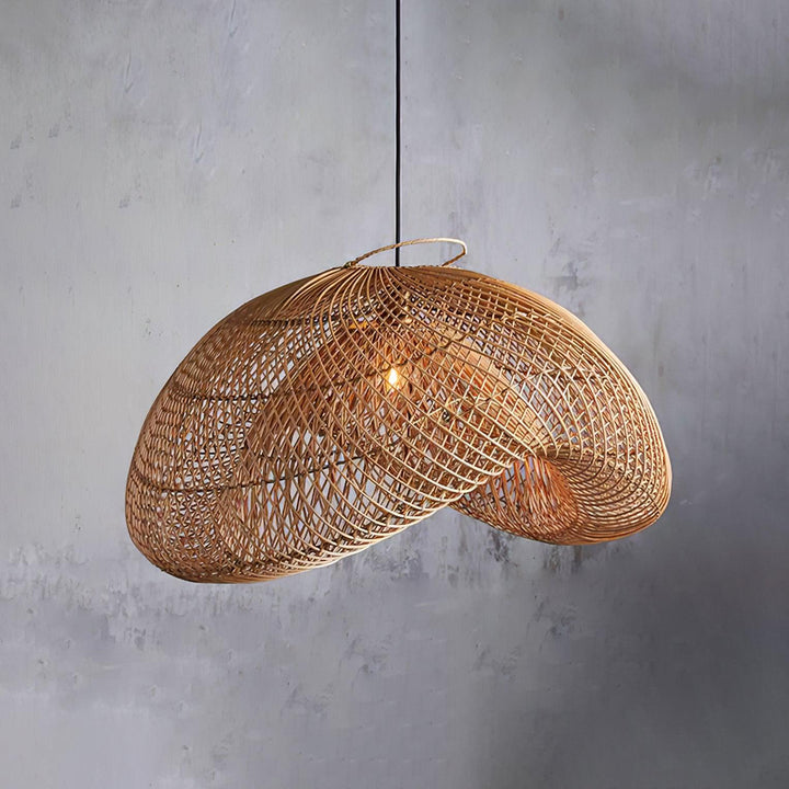 Rattan Wave Pendellampa
