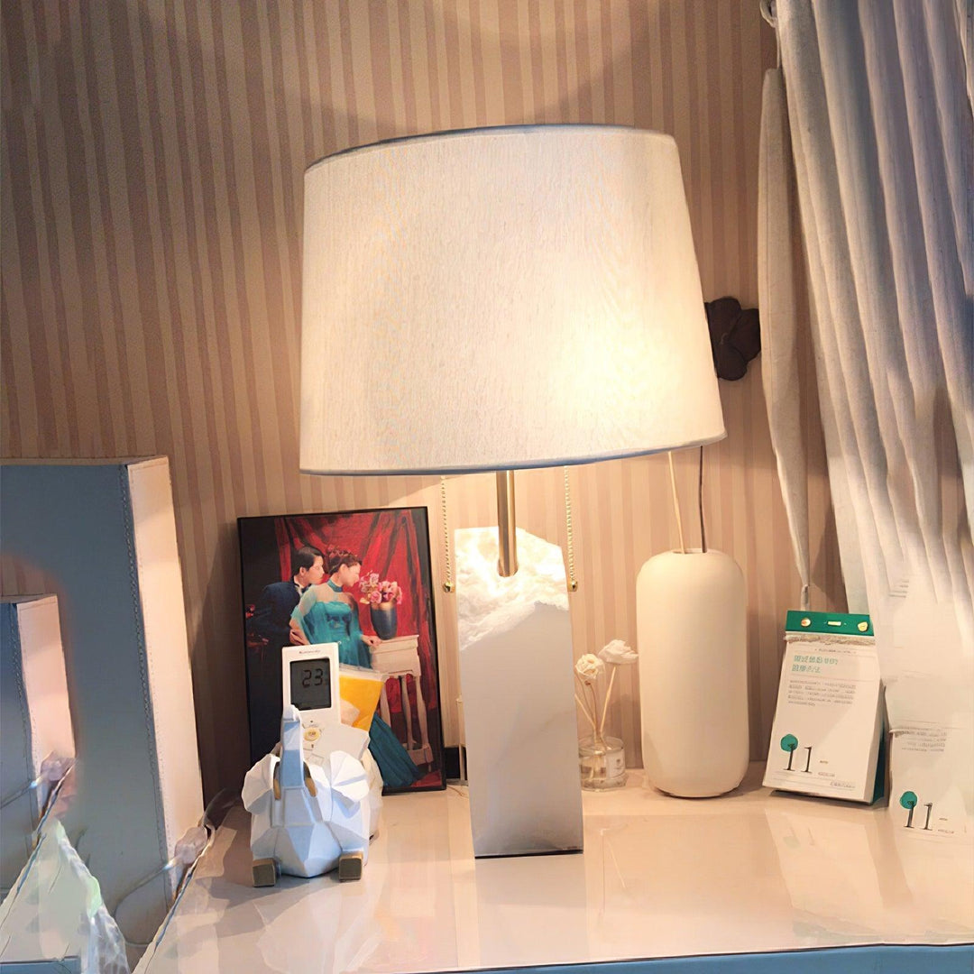 Rå Alabaster Bordslampa
