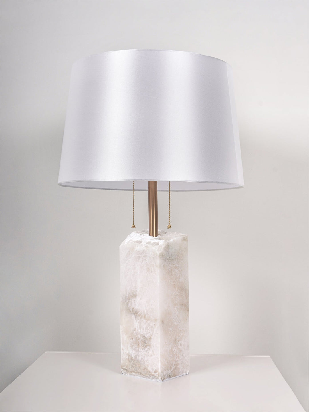 Rå Alabaster Bordslampa