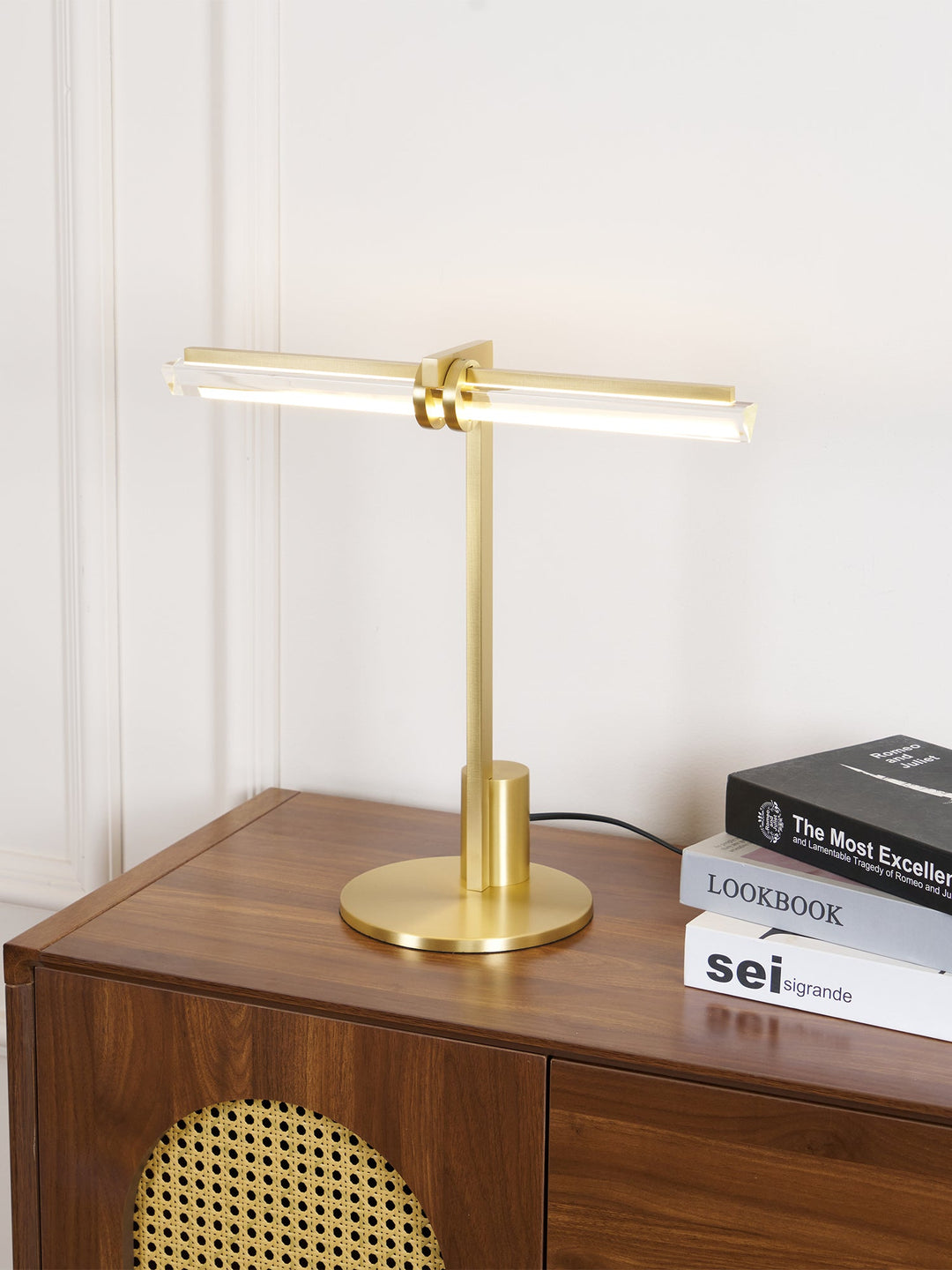 Reed Bordslampa