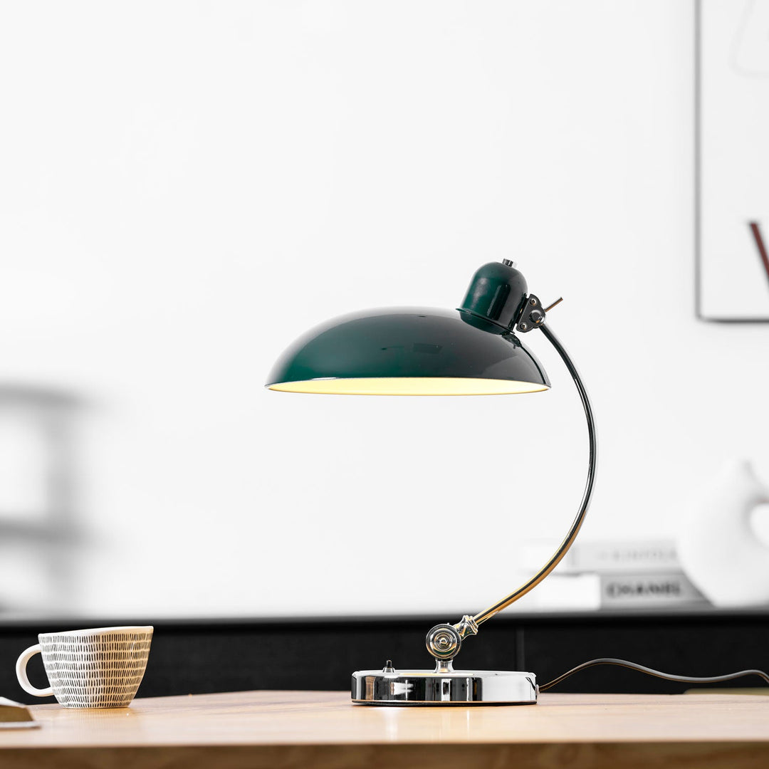 Retro Curve Skrivbordslampa