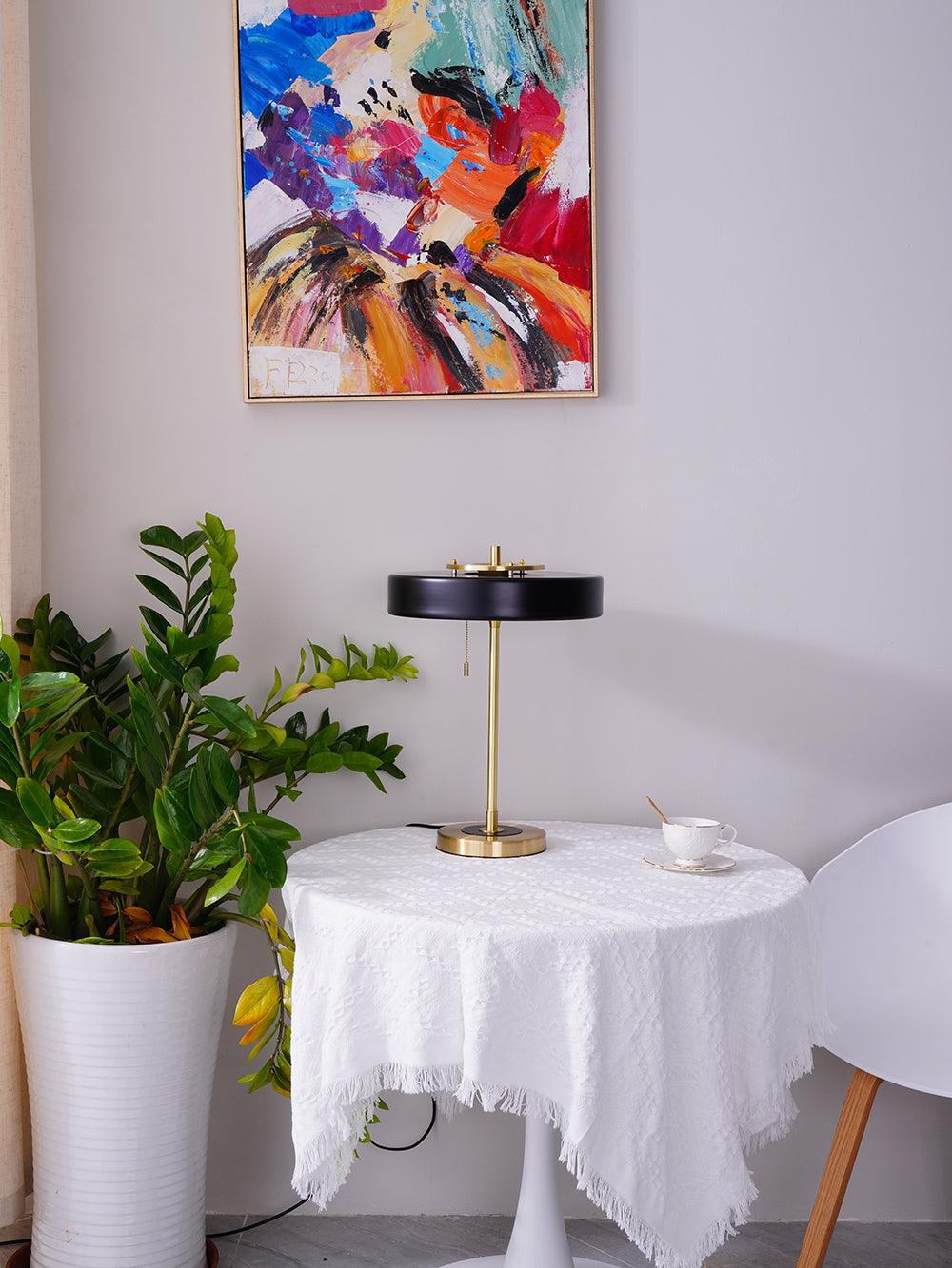 Revolve Bordslampa