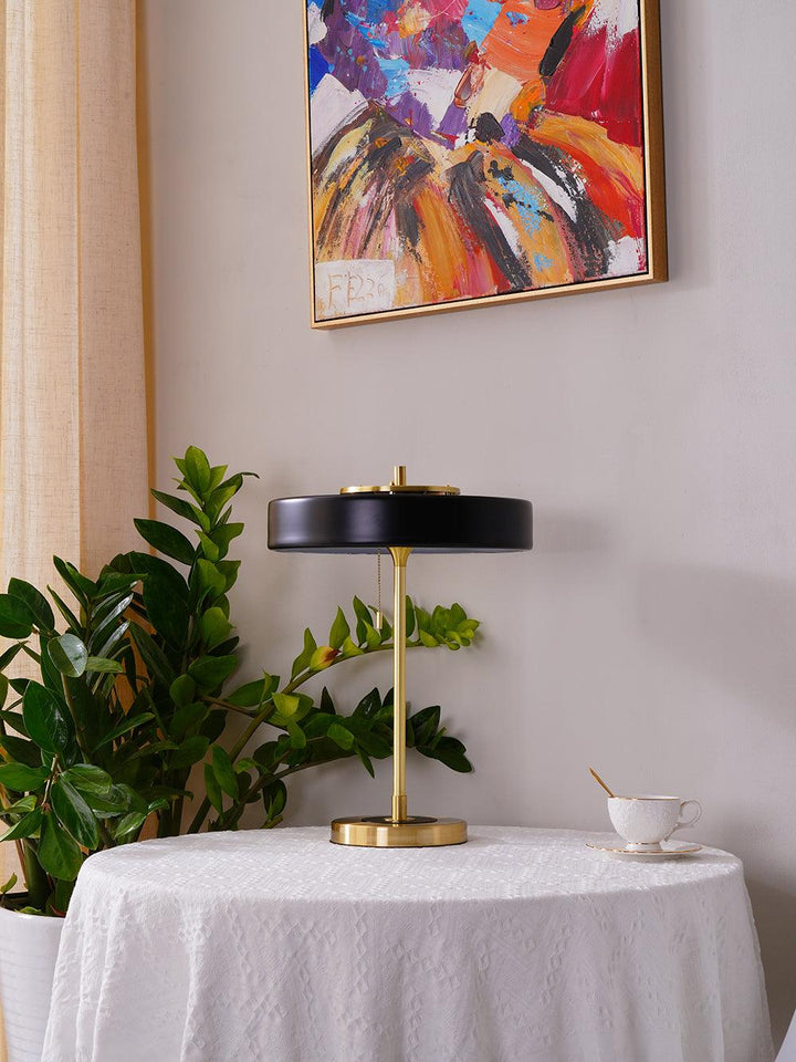Revolve Bordslampa
