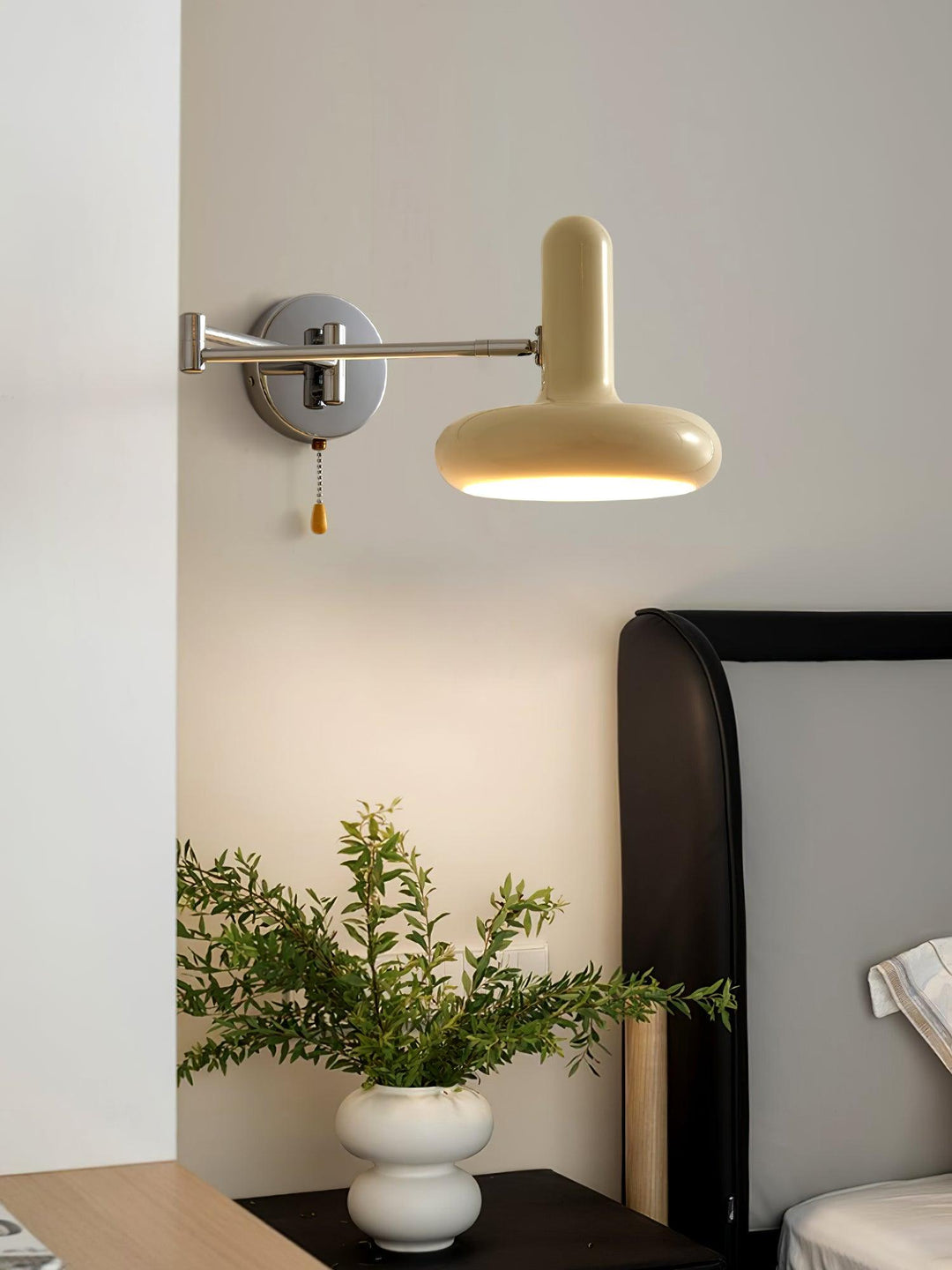 Rocker Vägglampa
