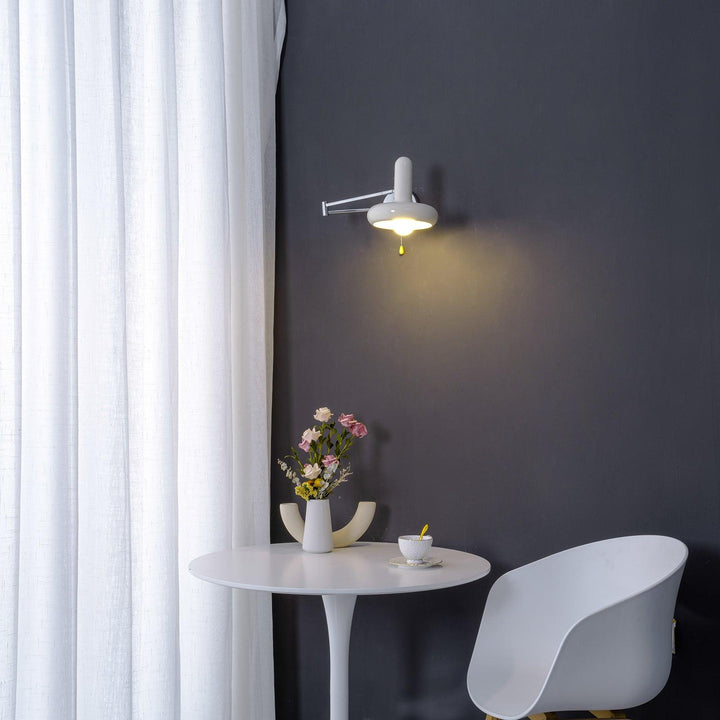 Rocker Vägglampa