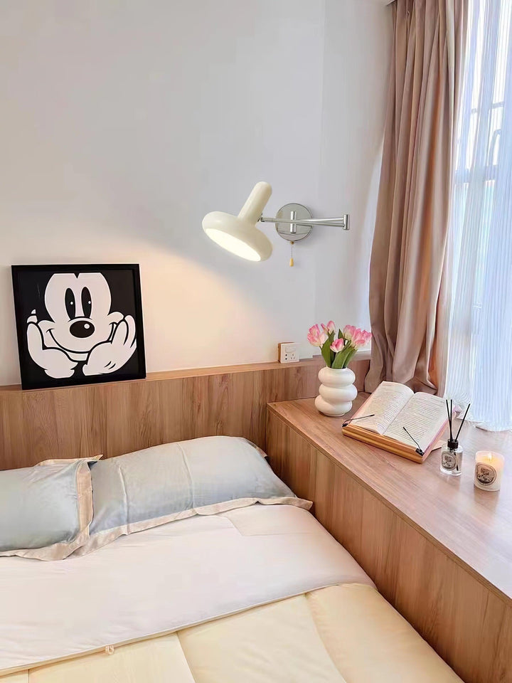 Rocker Vägglampa