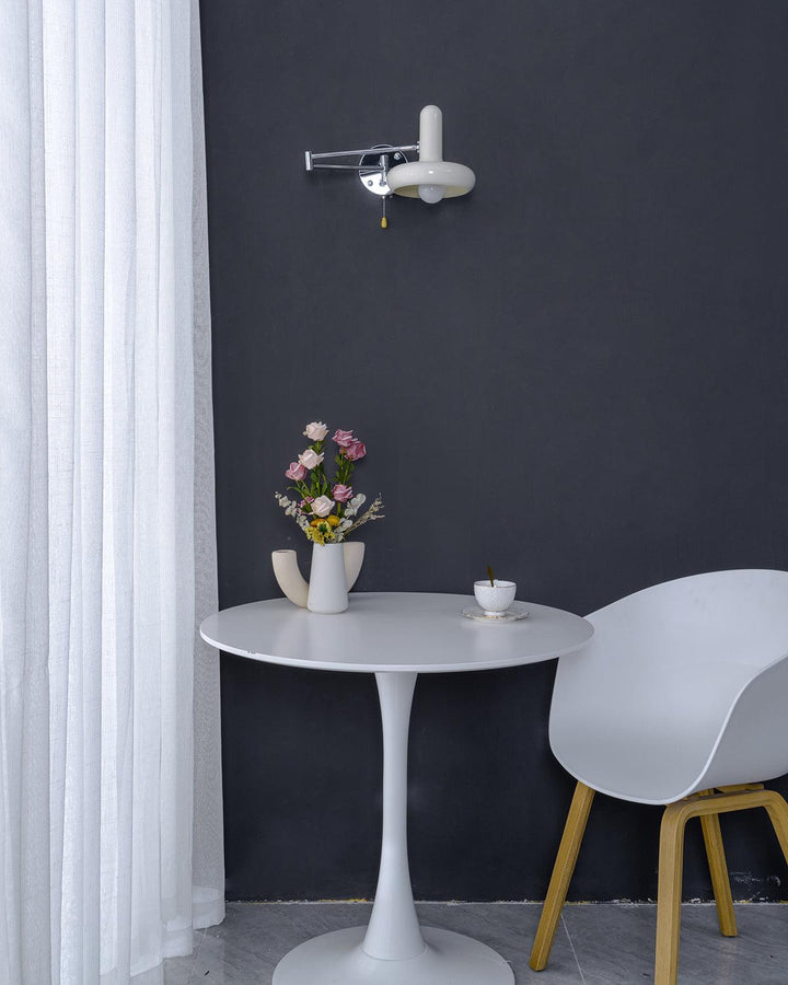 Rocker Vägglampa