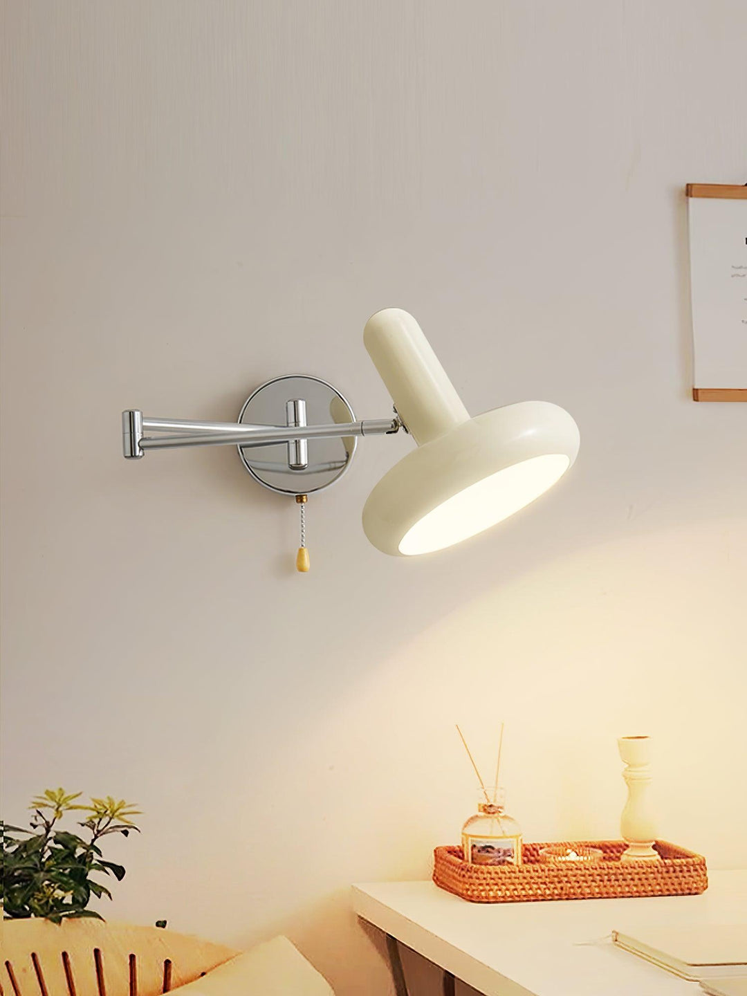 Rocker Vägglampa