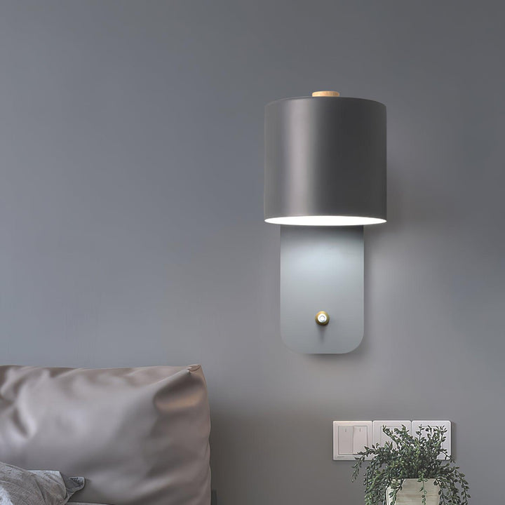 Rotbar Cylinder Vägglampa
