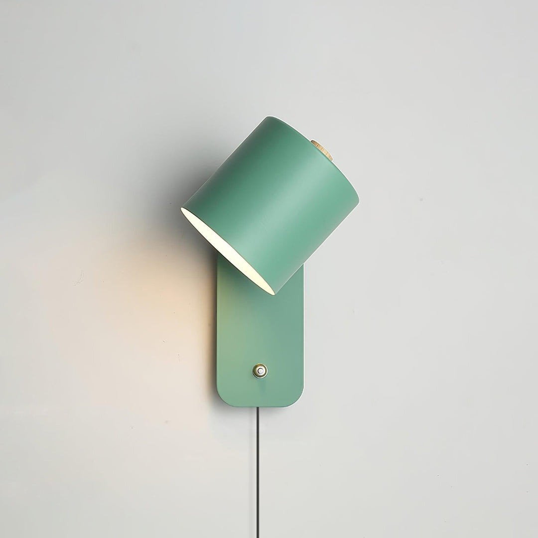 Rotbar Cylinder Vägglampa med Stickkontakt