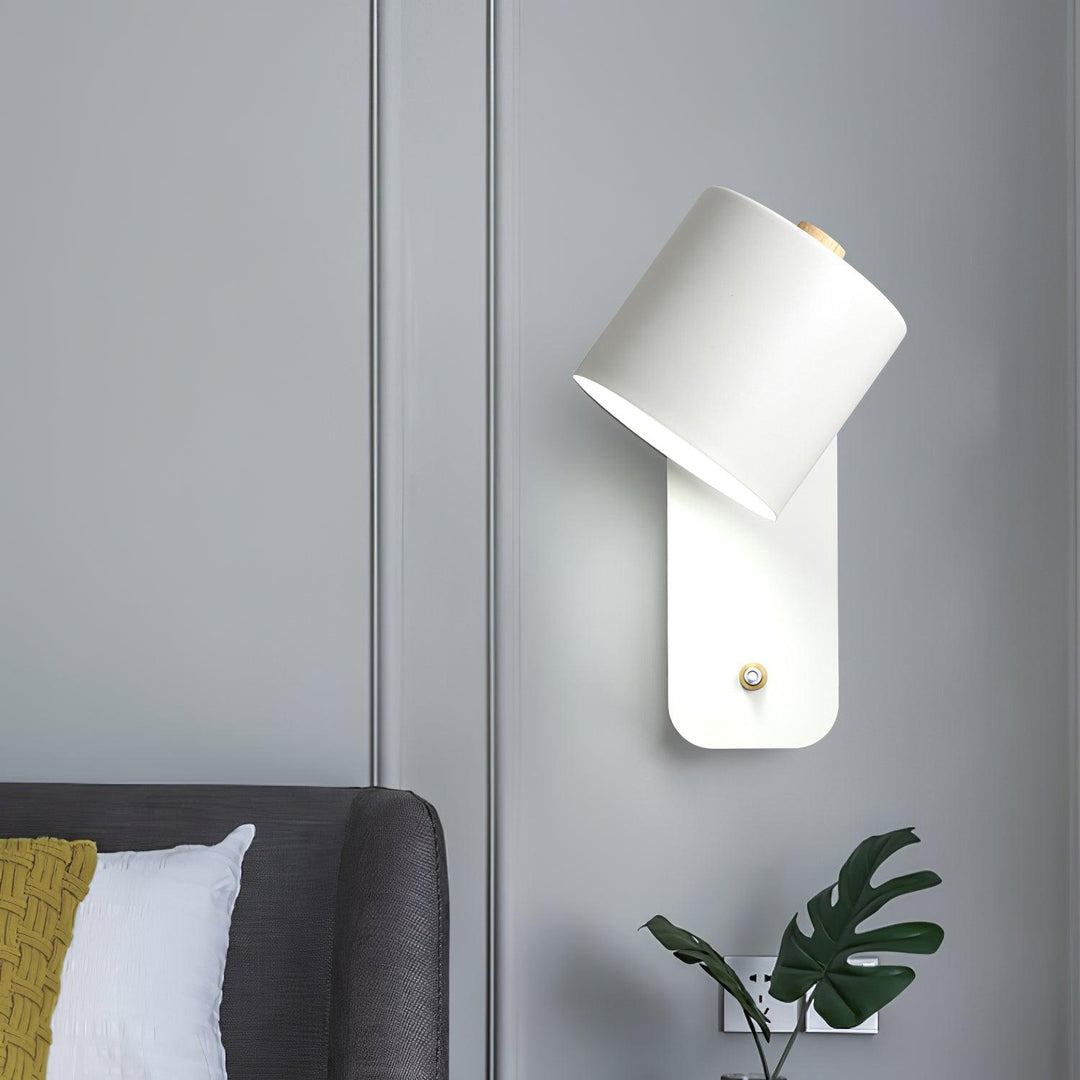 Rotbar Cylinder Vägglampa