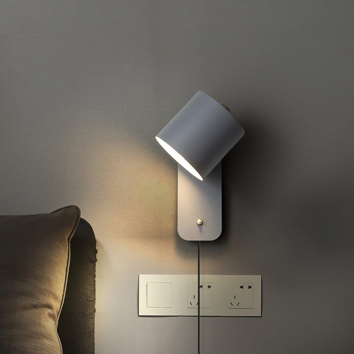Rotbar Cylinder Vägglampa med Stickkontakt