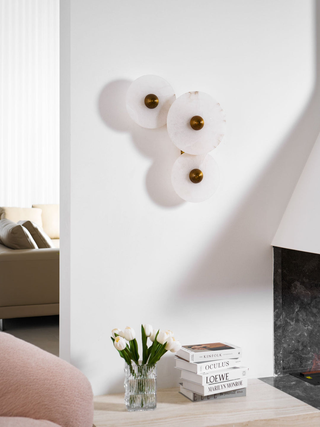 Nayra Alabaster Vägglampa