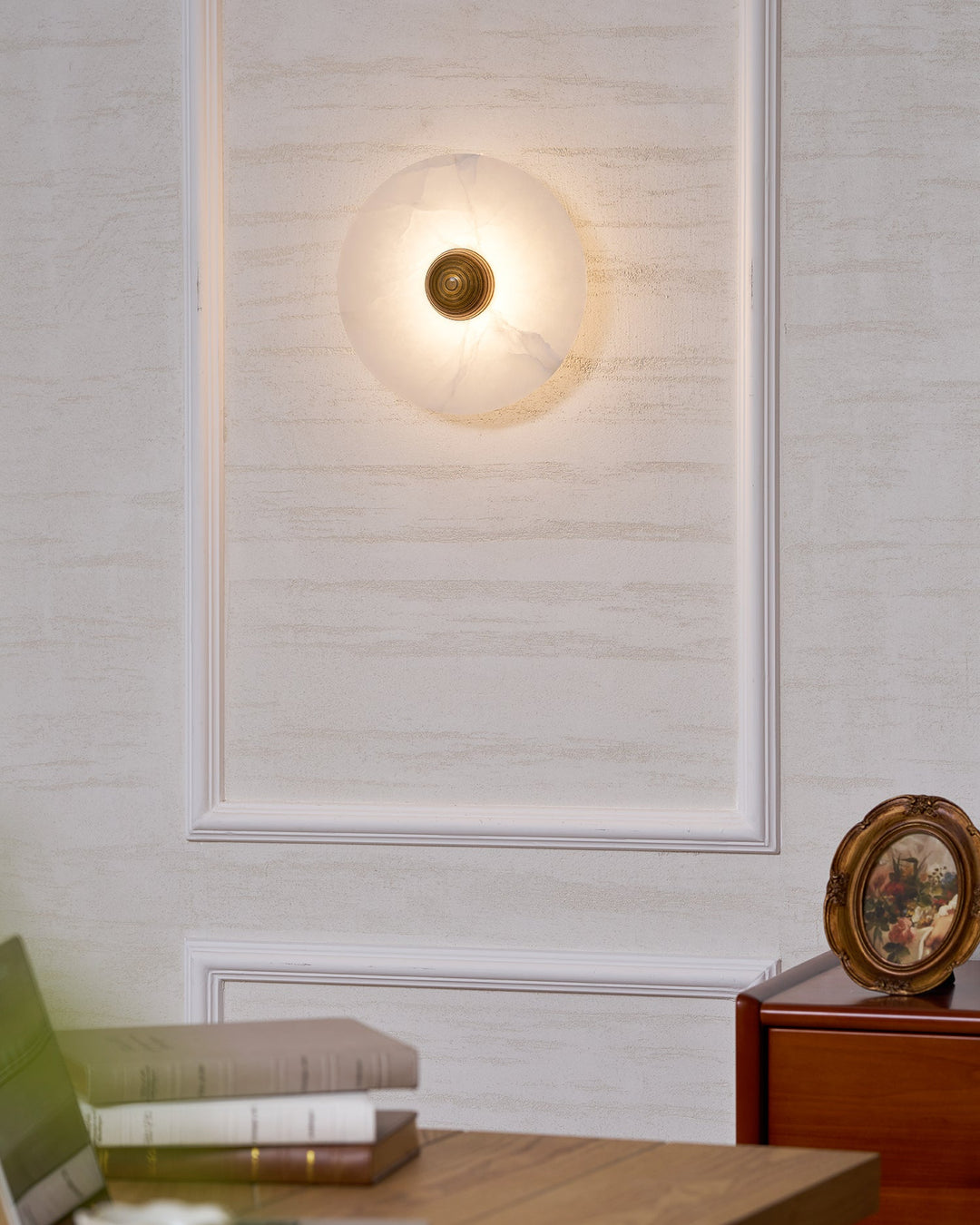 Nayra Alabaster Vägglampa