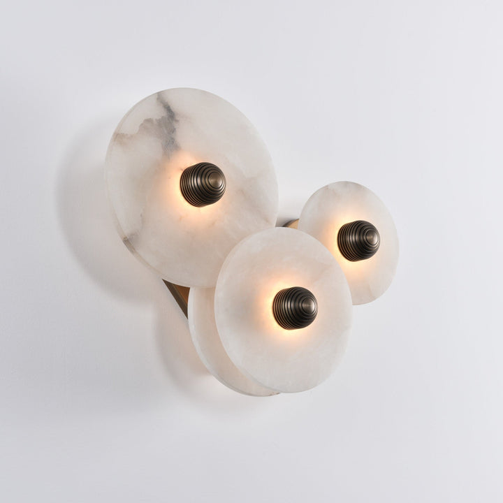 Nayra Alabaster Vägglampa
