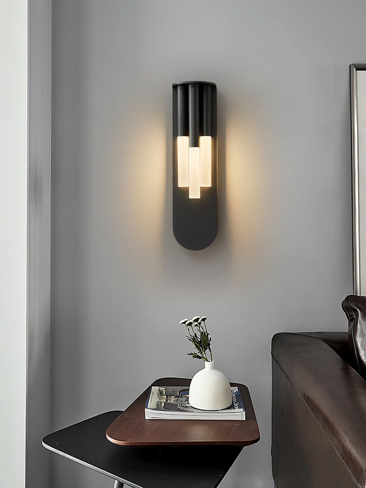 Rousseau Vägglampa