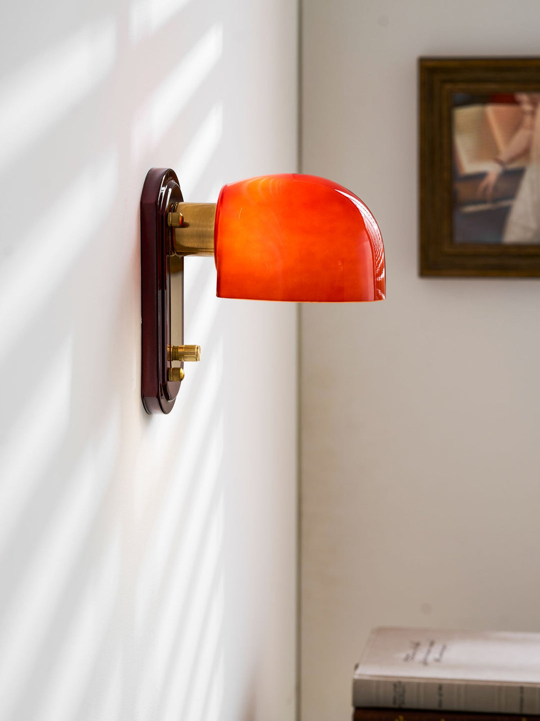 Scarlet Dome Vägglampa