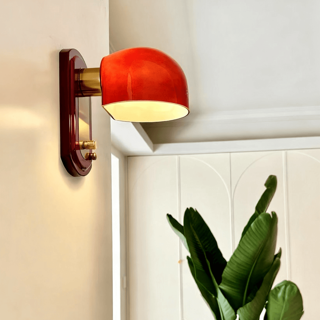 Scarlet Dome Vägglampa