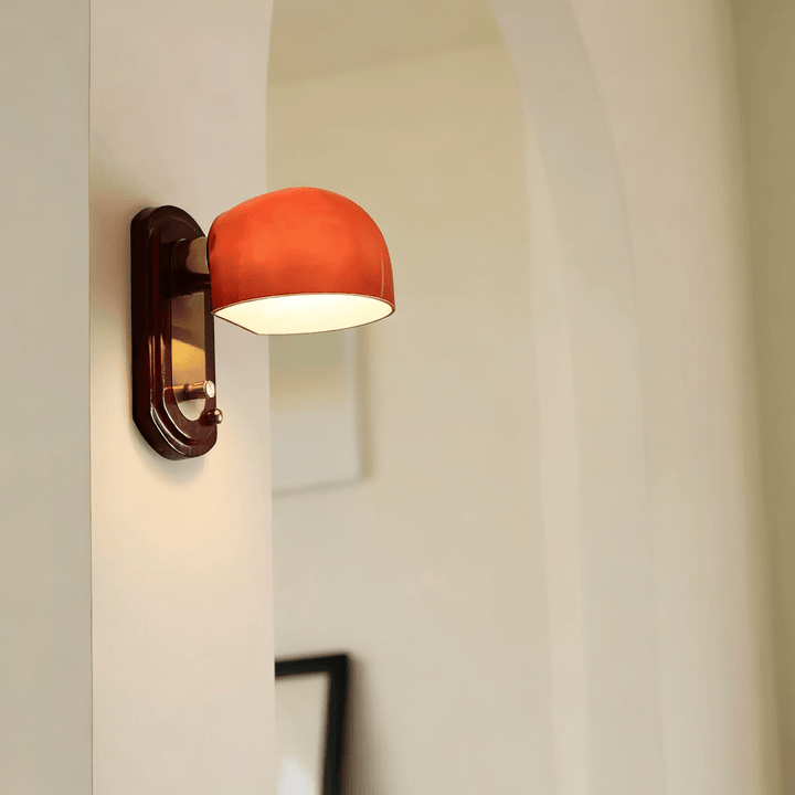 Scarlet Dome Vägglampa