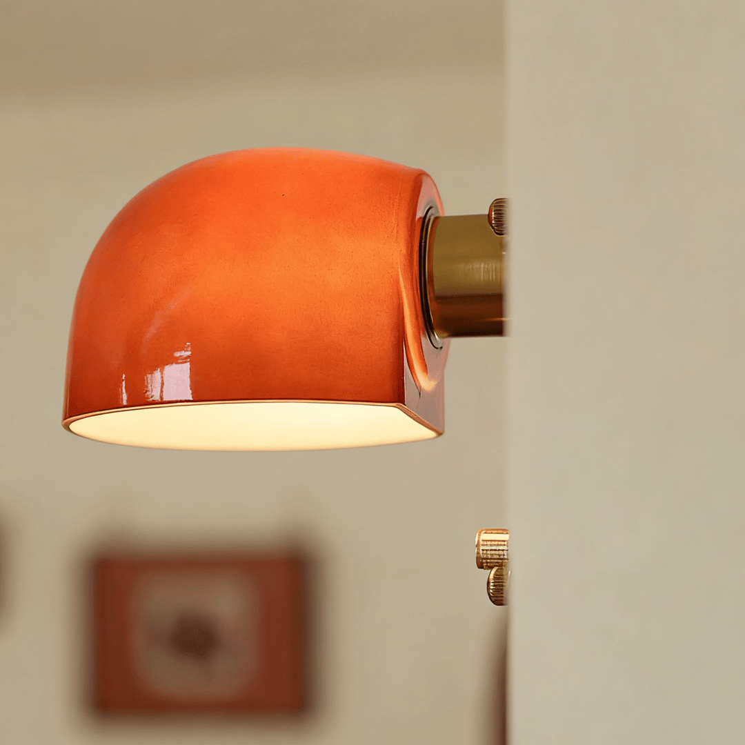 Scarlet Dome Vägglampa