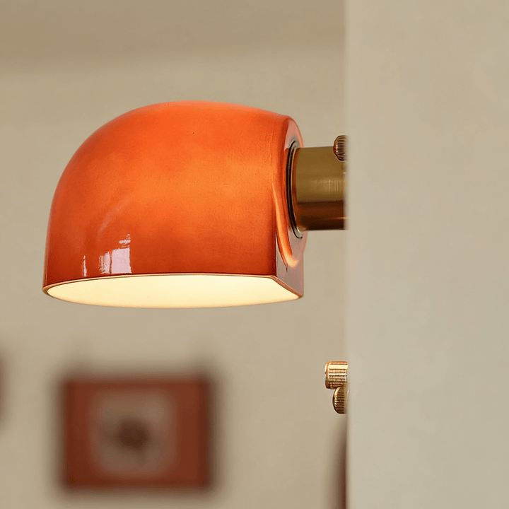 Scarlet Dome Vägglampa
