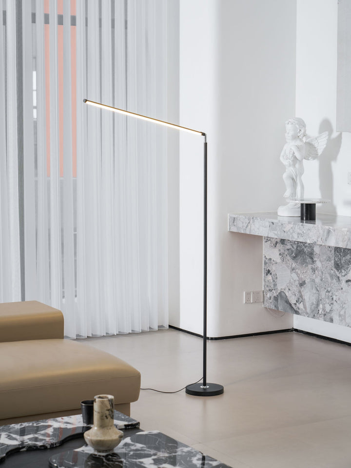 Selene Slim Golvlampa