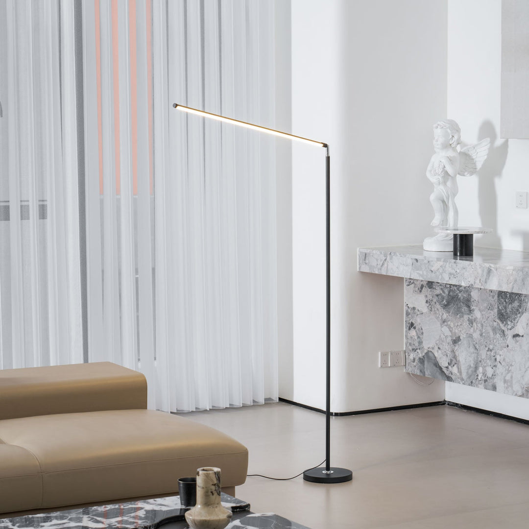 Selene Slim Golvlampa