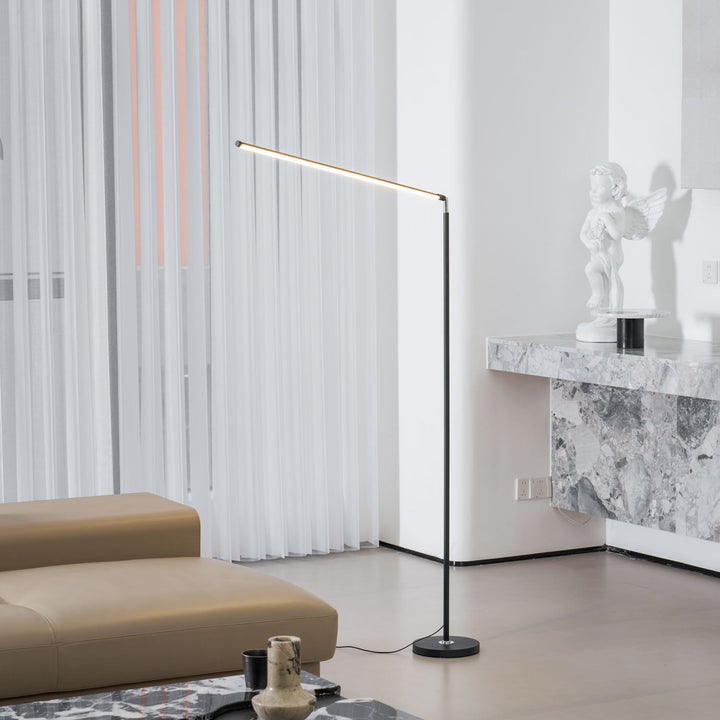 Selene Slim Golvlampa