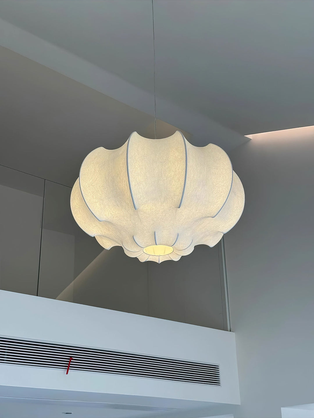 Silken Lotus Silkespendellampa