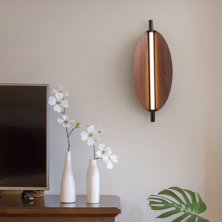 Snygg Vägglampa
