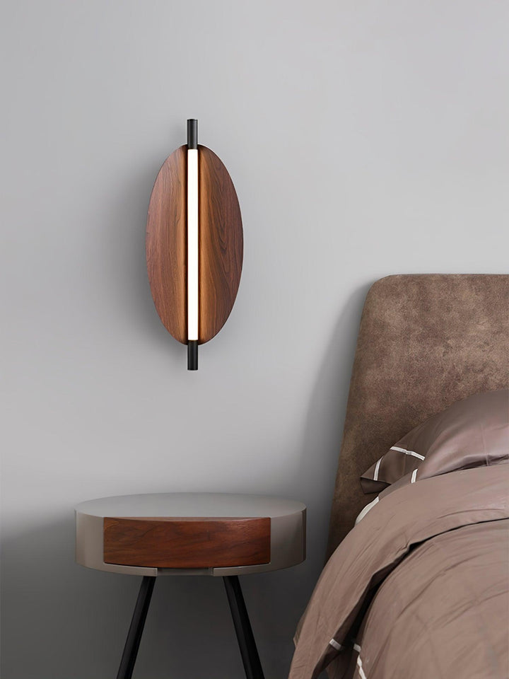 Snygg Vägglampa