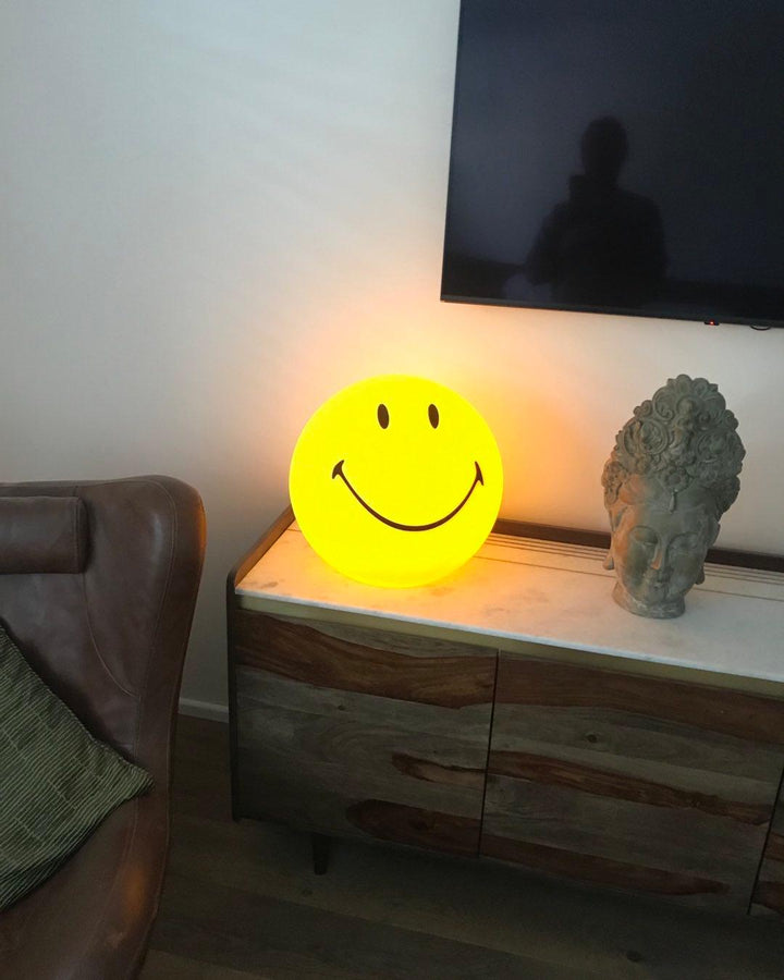 Leende Uppladdningsbar Bordslampa