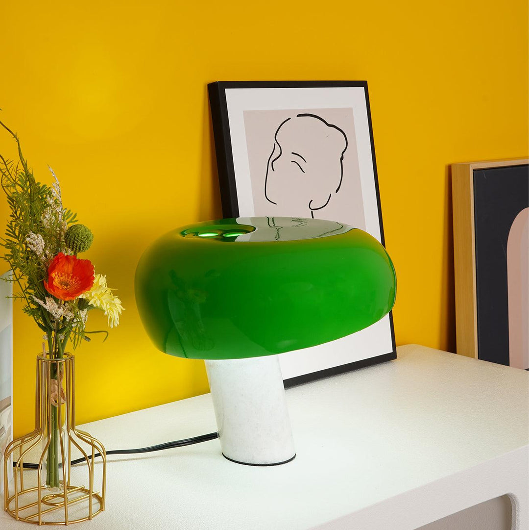 Nucleus Marmor Bordslampa