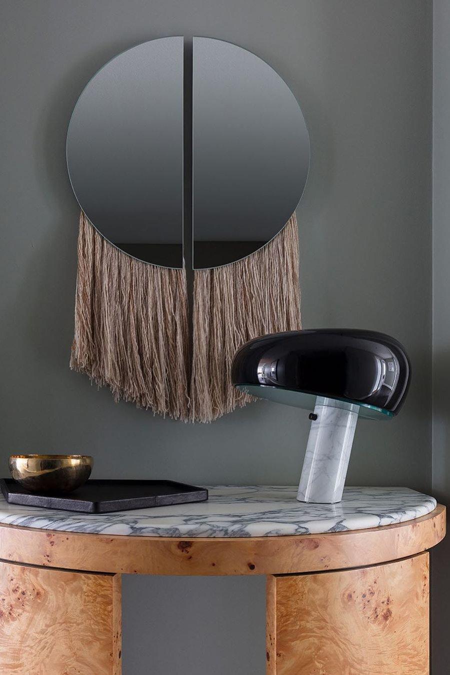 Nucleus Marmor Bordslampa