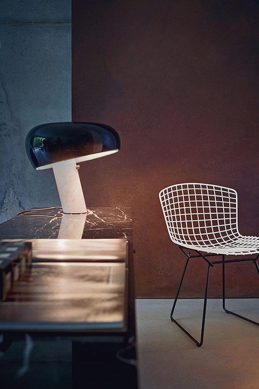Nucleus Marmor Bordslampa