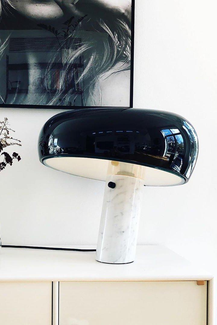 Nucleus Marmor Bordslampa