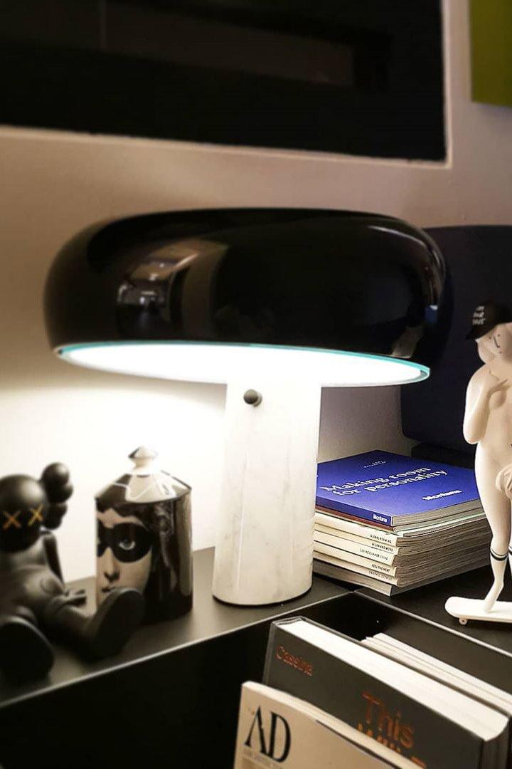 Nucleus Marmor Bordslampa