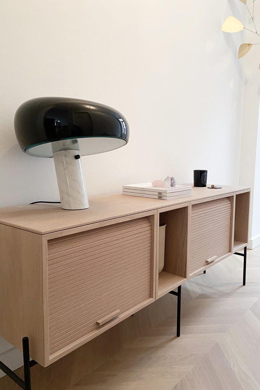 Nucleus Marmor Bordslampa