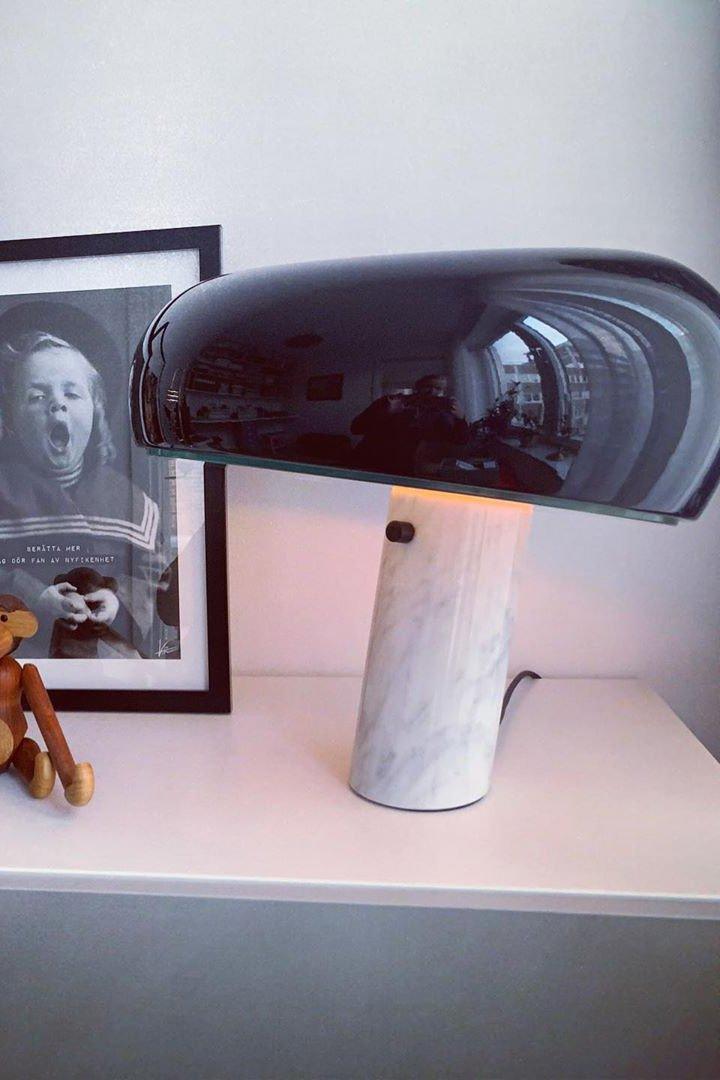 Nucleus Marmor Bordslampa