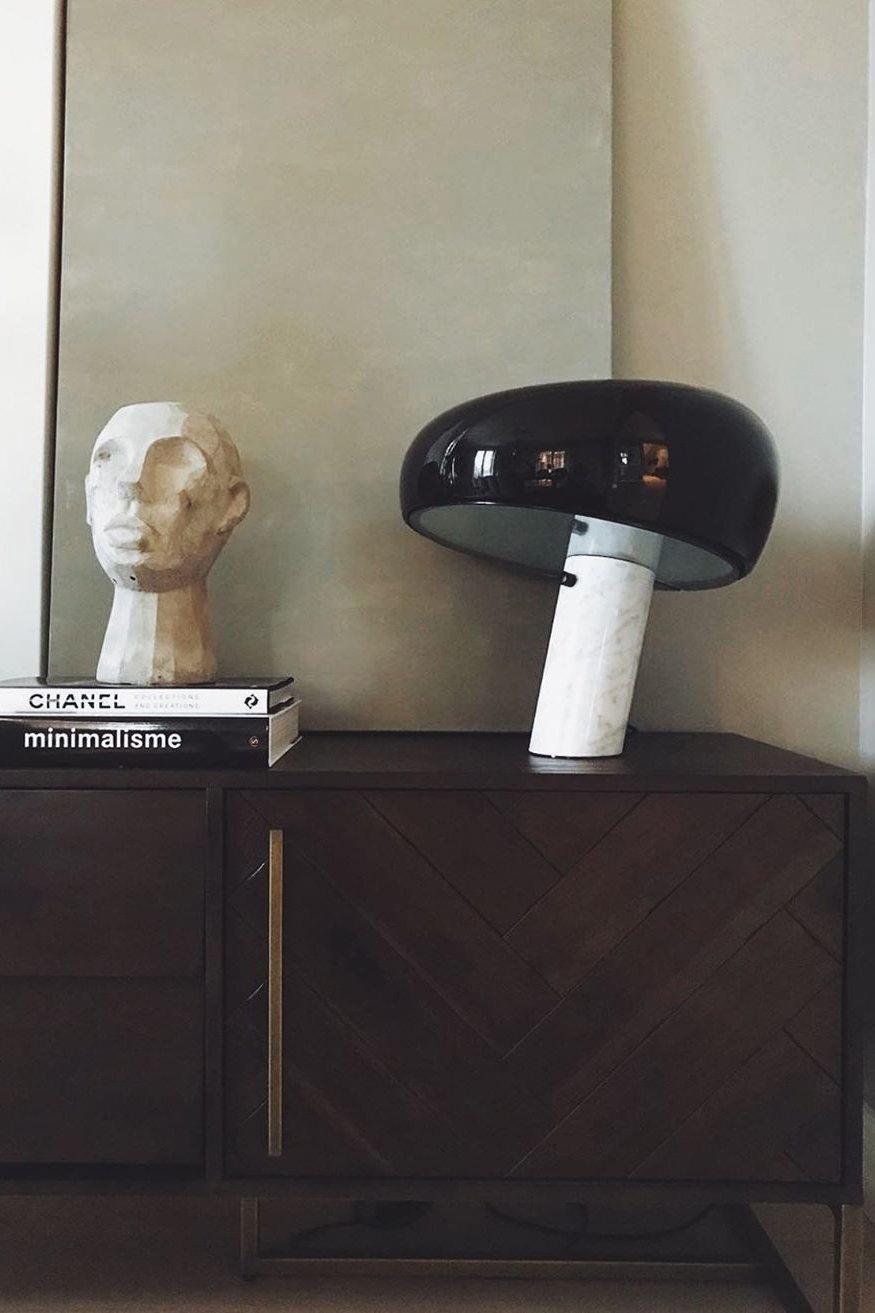 Nucleus Marmor Bordslampa