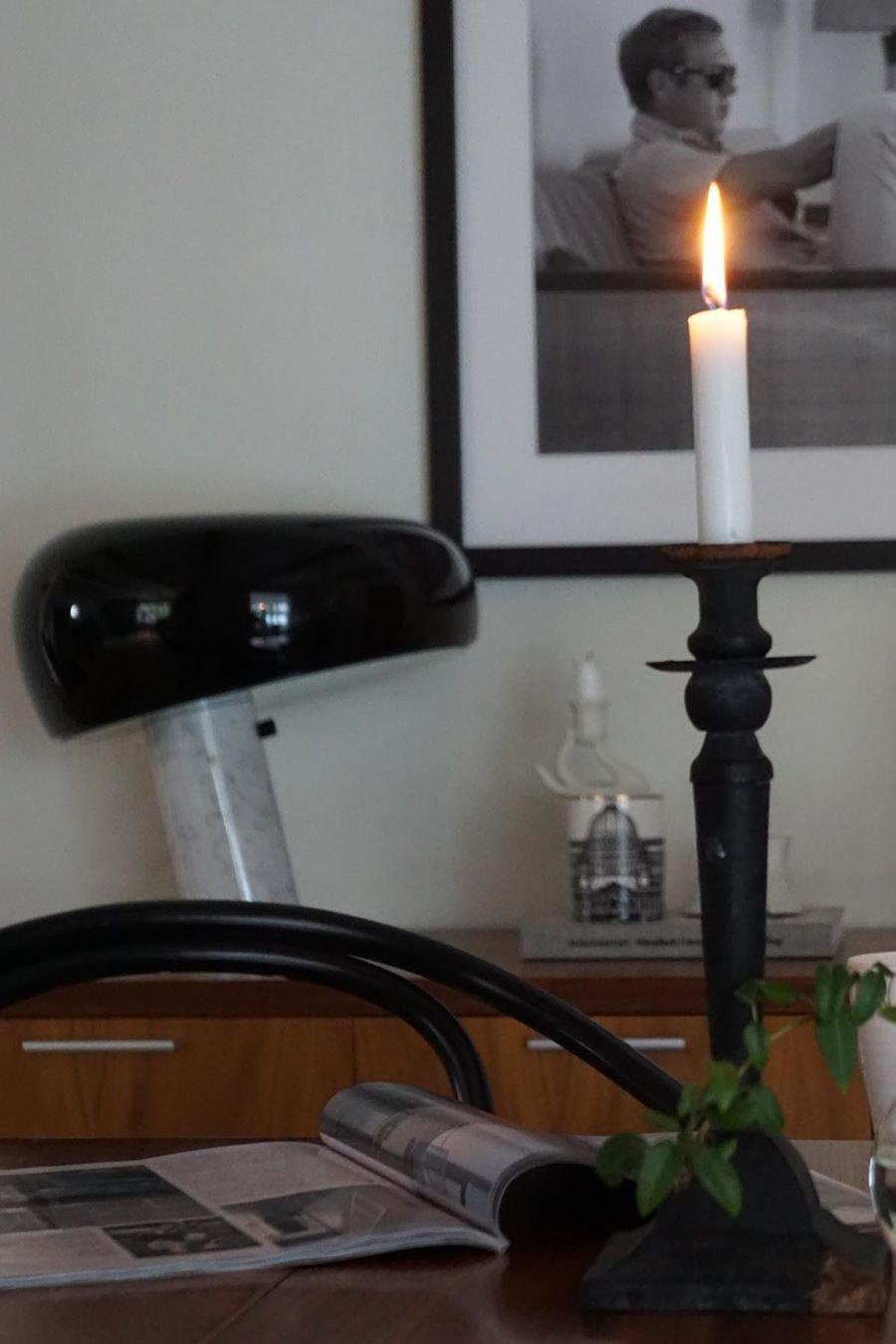 Nucleus Marmor Bordslampa