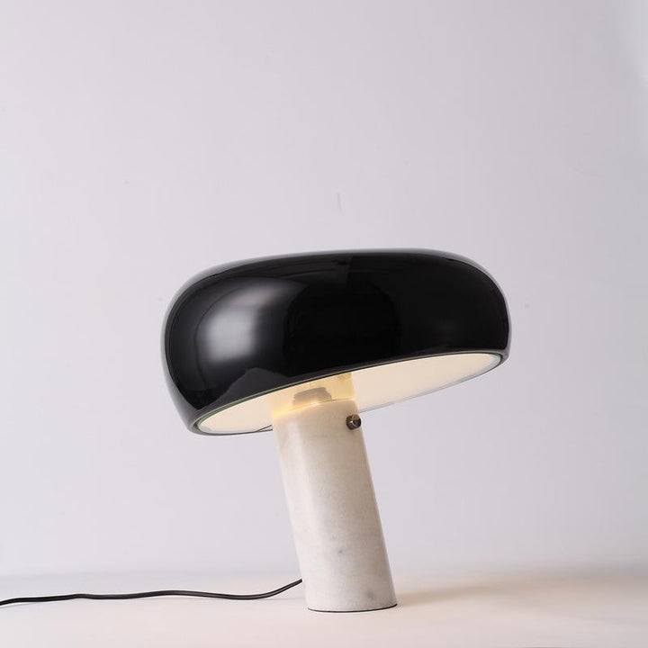 Nucleus Marmor Bordslampa