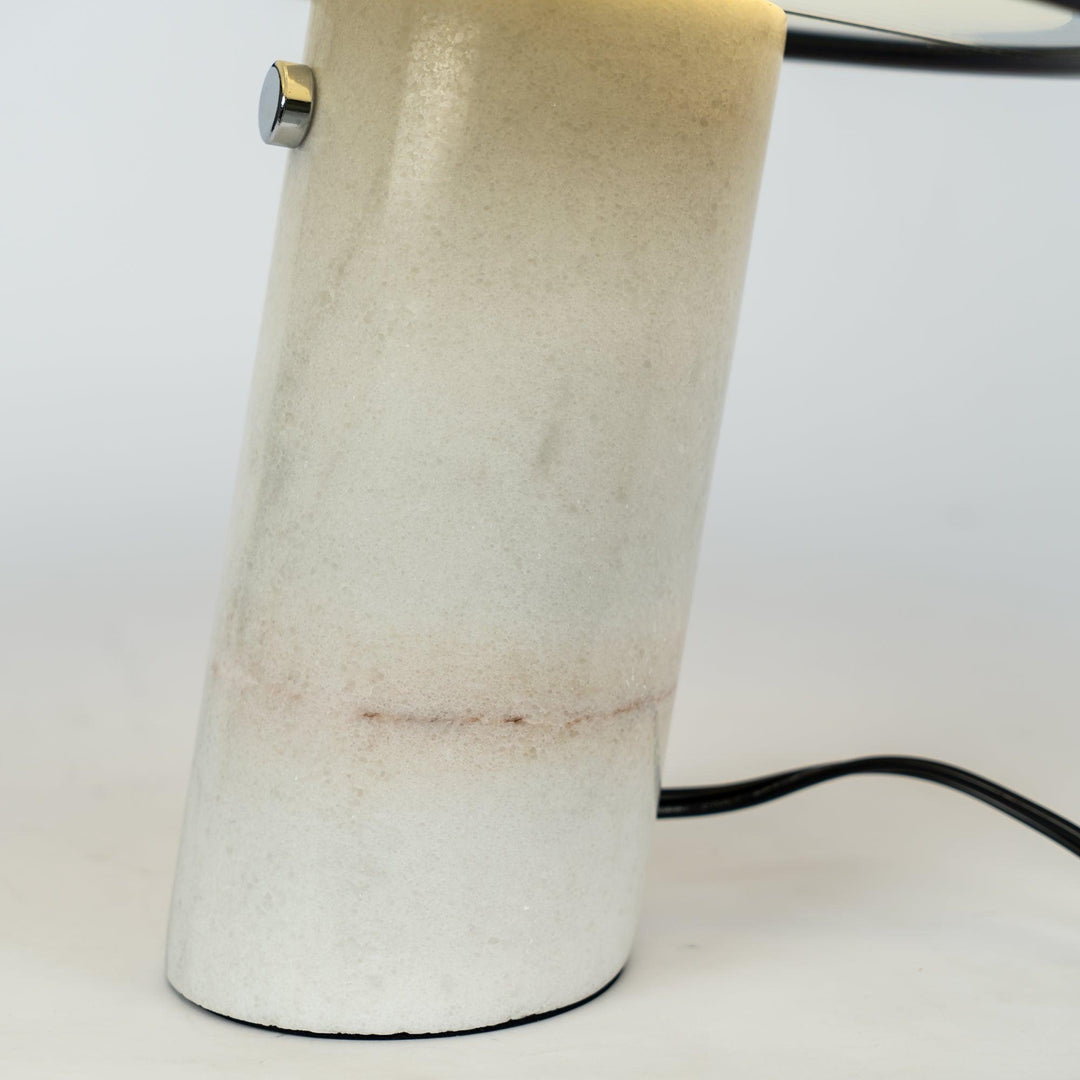 Nucleus Marmor Bordslampa