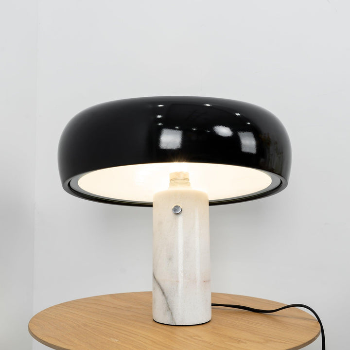 Nucleus Marmor Bordslampa