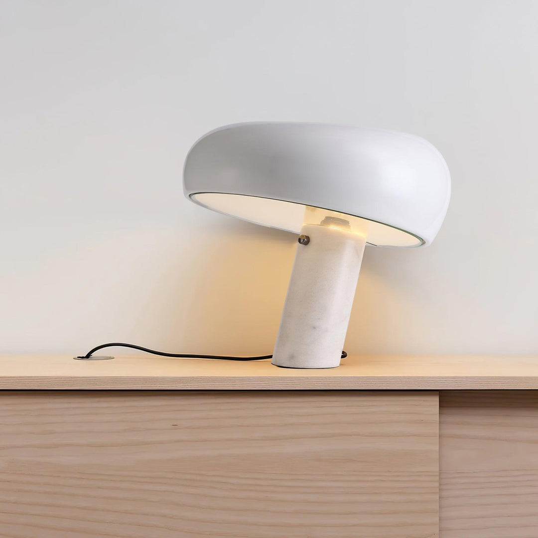Nucleus Marmor Bordslampa