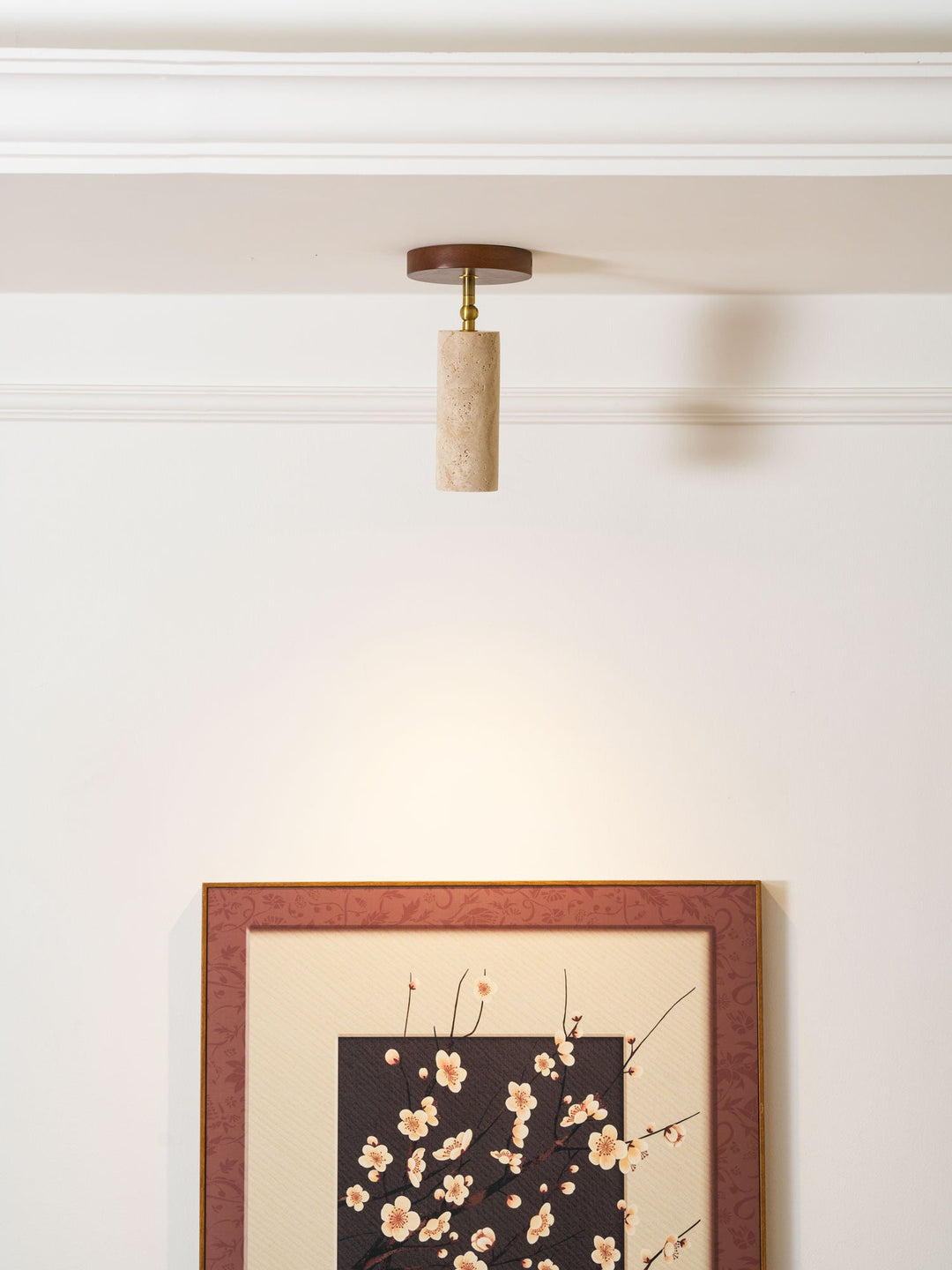 Solis Stone Spotlight