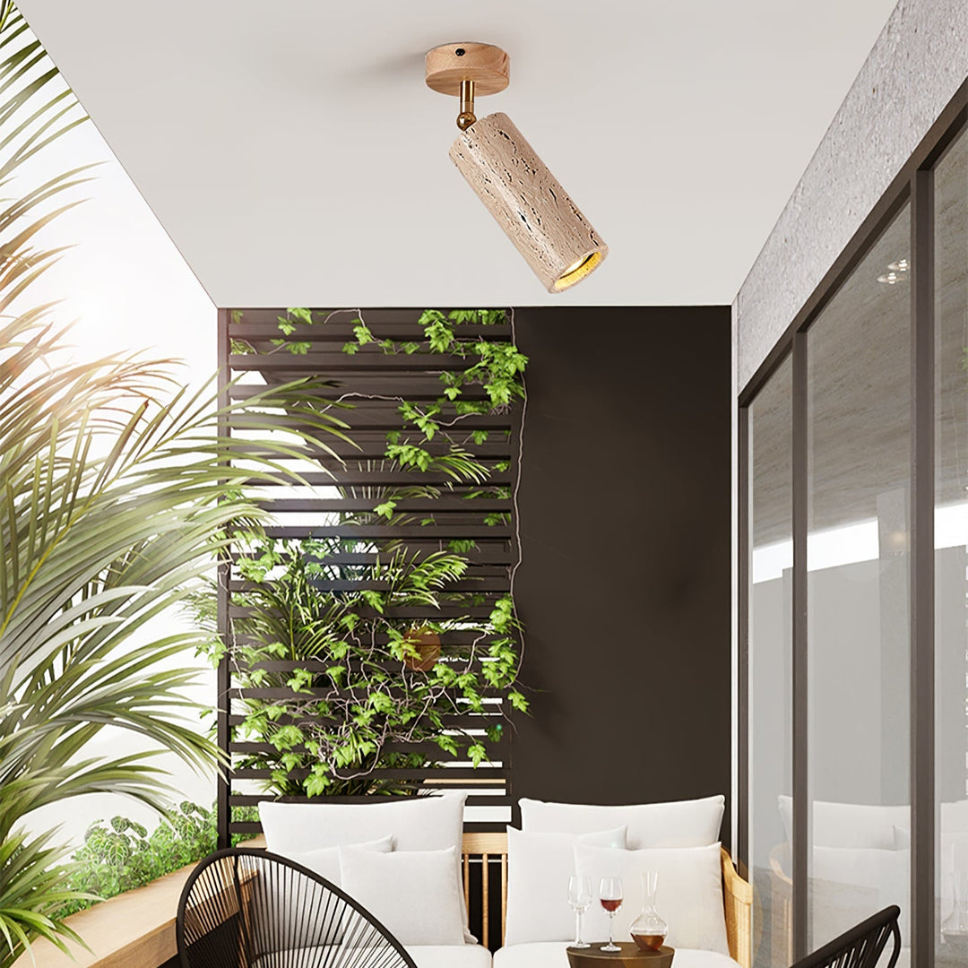 Solis Stone Spotlight